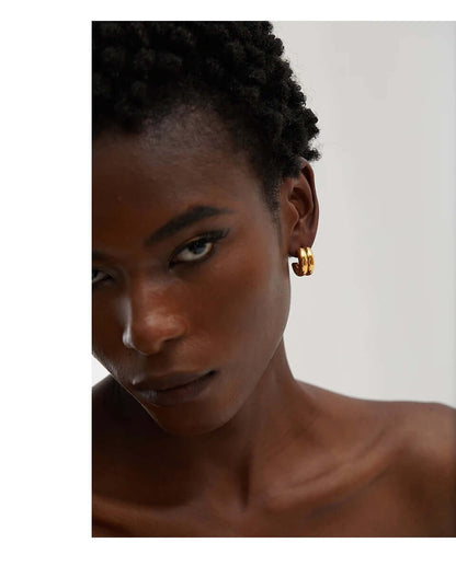 Her Way EARRINGS Folie à Trois
